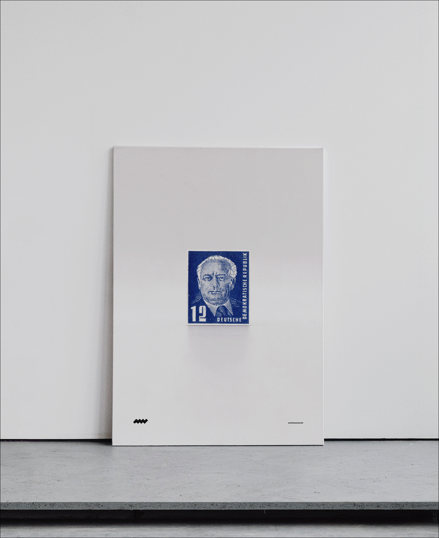Poster set UNDIVIDED